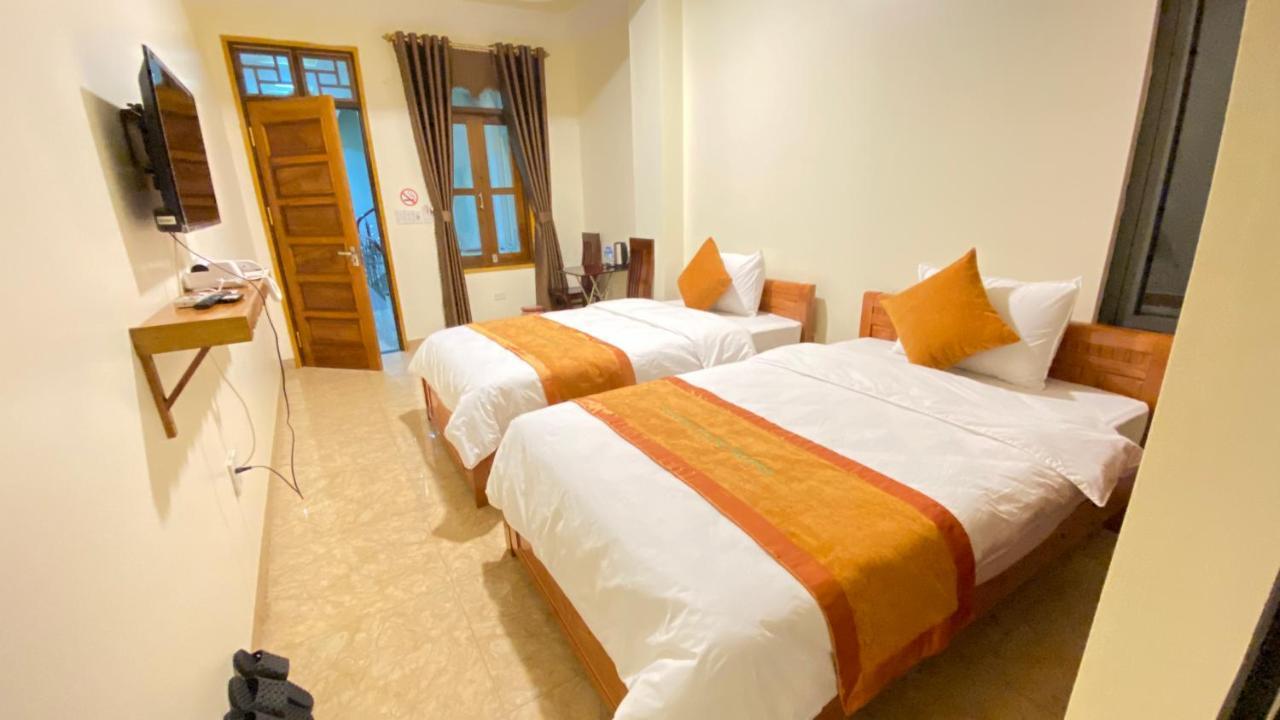 Sun Ha Giang Hotel-Tours-Motorbike Rental Экстерьер фото